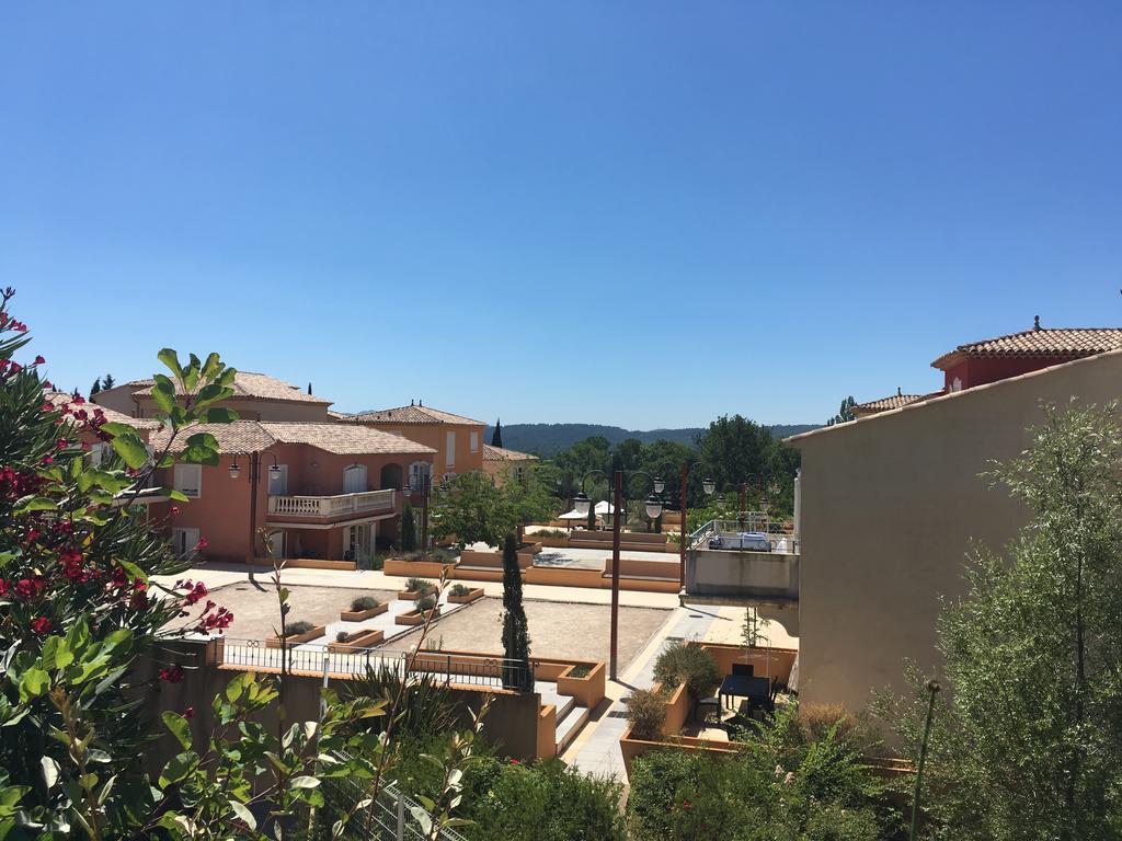 Appartement Dans Residence - Le Domaine De Camiole Callian  Exteriér fotografie