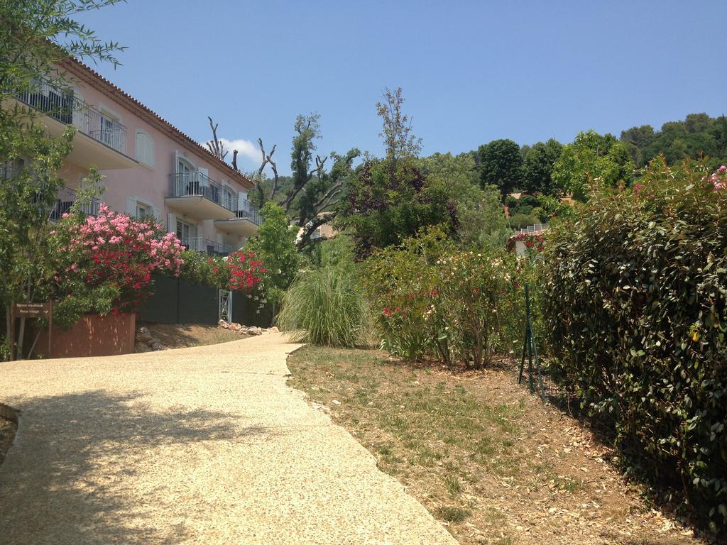 Appartement Dans Residence - Le Domaine De Camiole Callian  Exteriér fotografie